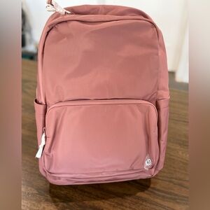 Lululemon spiced chai everywhere backpack